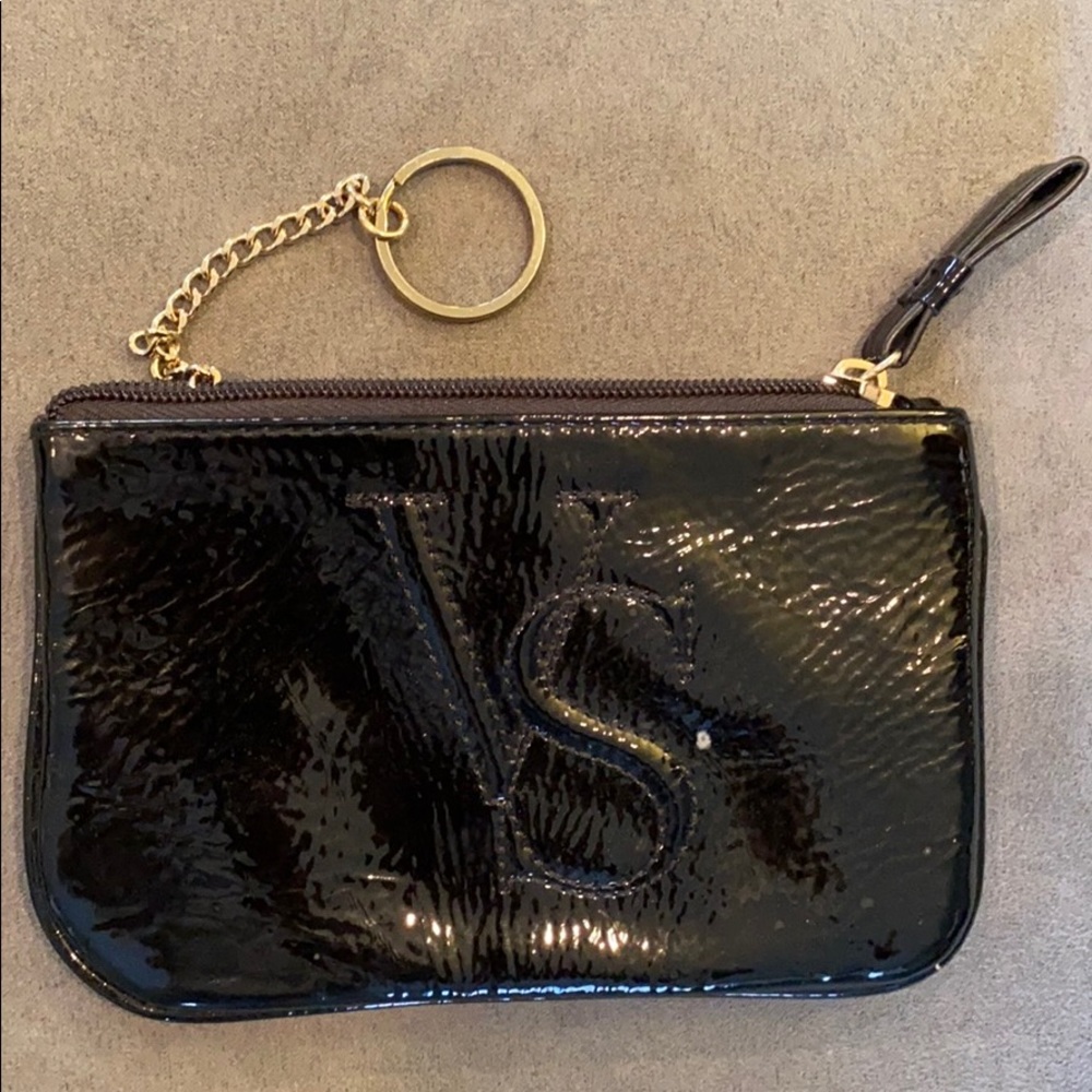 The Victoria Card Case Keychain